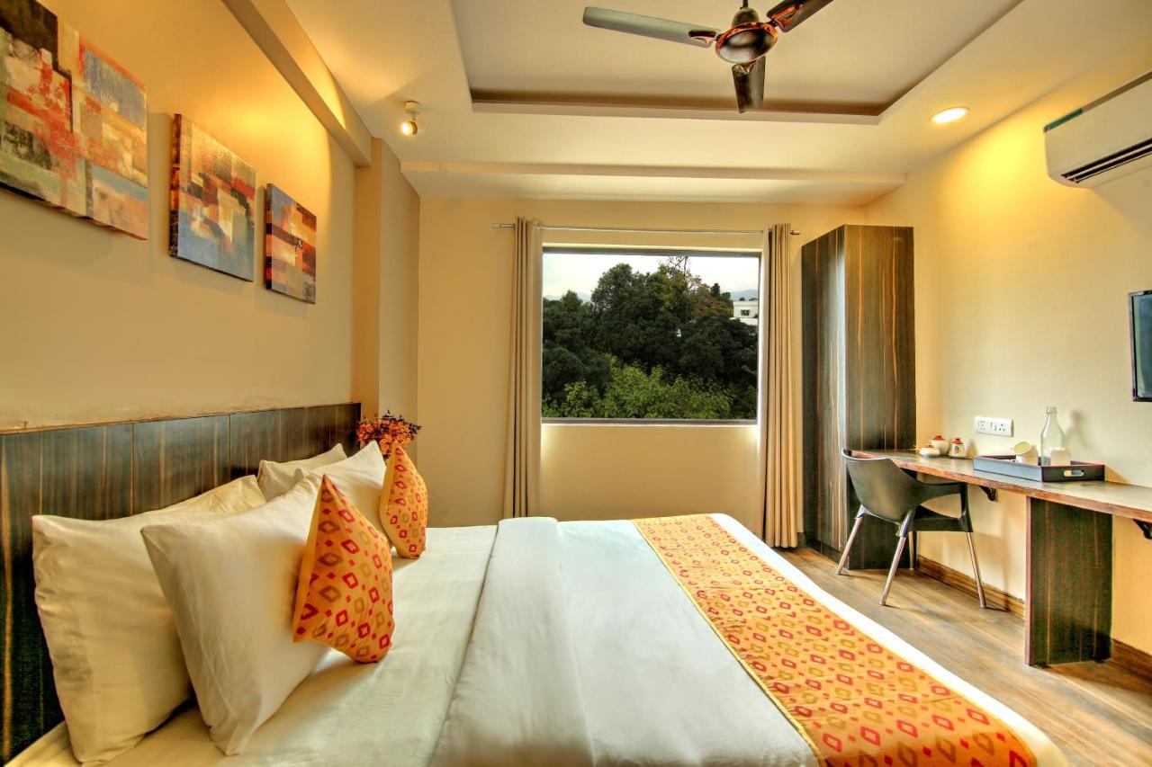 Artisan Rooms Nueva Delhi Exterior foto